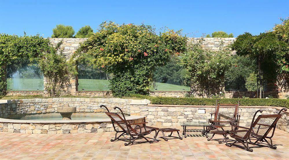 Hotel Chateau Les Crostes Lorgues Exterior foto
